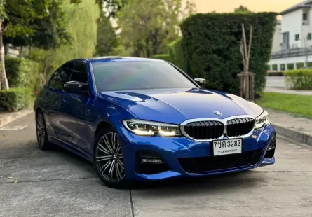 BMW 3 Series 330i 2019 รถบ้านสวยพร้อมใช้งาน ไมล์น้อย 34,000 km. 