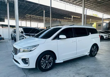 KIA GRAND CARNIVAL 2.2 SXL 2018 รถสวย มือแรกออกห้าง พร้อมใช้ ไมล์น้อย 7 หมื่น TOP รับประกันตัวถัง