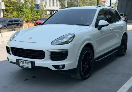 2017 Porsche CAYENNE 3.0 E-Hybrid SUV รถบ้านมือเดียว ไมล์น้อย เจ้าของขายเอง  
