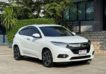 2020  HONDA HRV 1.8 EL รถมือเดียวป้ายแดง วิ่งเพียง 40,000 กม เข้าศูนย์ทุกระยะ รถไม่มีอุบัติเหตุครับ