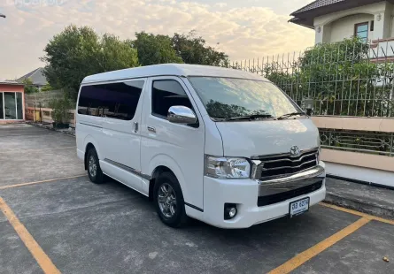 2018 VENTURY 3.0 รถเจ้าของเดียว รถสวย ไม่มีชน รับประกัน เครื่อง/เกียร์ 2 ปี หรือ 20,000 กิโลเมตร 