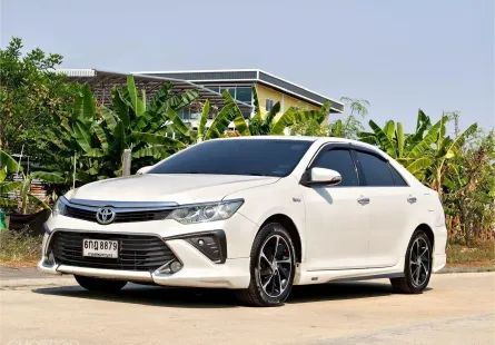 Toyota Camry 2.0 Extremo 2016 รถหรูหรา สภาพเยี่ยม ราคาดี