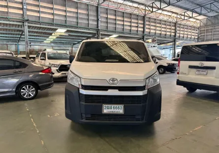 2019 Toyota HIACE 2.8 ECO PANEL ฟรีดาวน์ รวมค่าใช้จ่ายได้ รถเจ้าของมือเดียวไมล์แท้100%
