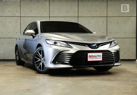 2024 Toyota CAMRY 2.5 HEV Premium Luxury Sedan AT ไมล์แท้ 6 หมื่น รับประกันตัวรถ 5ปี 150,000KM B4528