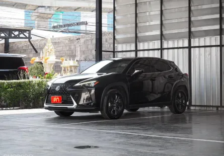 2023 Lexus UX250h 2.0 Grand Luxury รถเก๋ง 5 ประตู ฟรีดาวน์