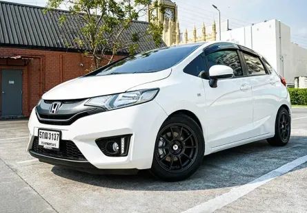 2016 Honda JAZZ 1.5 S