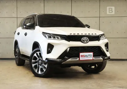 2022 Toyota FORTUNER 2.4 Legender (Black top) 4WD SUV AT ไมล์แท้ รับประกันตัวรถ 5 ปี 150,000KM B7418