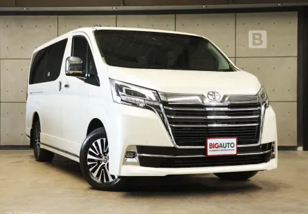 2020 Toyota Majesty 2.8 Premium Van AT ไมล์แท้ มือเเรกป้ายเเดง สภาพโดยรวมเรียบร้อยเหมือนใหม่ B5037