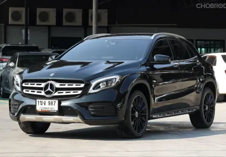 Mercedes-Benz GLA-Class 2.0 GLA250 ผ่อน 14,XXX รถมือเดียว ประวัติศูนย์ 