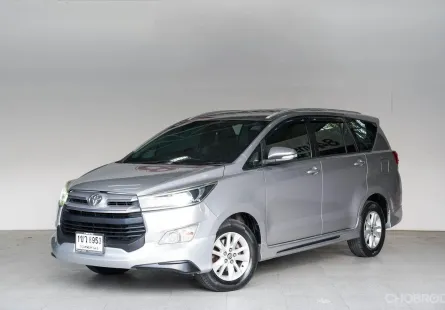 TOYOTA INNOVA CRYSTA 2.8 G AT ปี 2017
