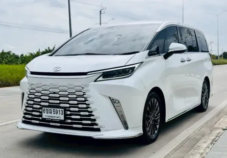 รถมือสอง Lexus LM350h 2.5 Executive 7-Seater 2024 ไมล์น้อย มือเดียวป้ายแดง  
