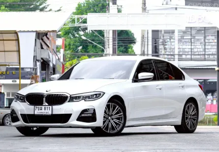 2020 BMW 3 Series 2.0 320d รถเก๋ง 4 ประตู เจ้าของขายเอง รถสวย ไมล์น้อย  