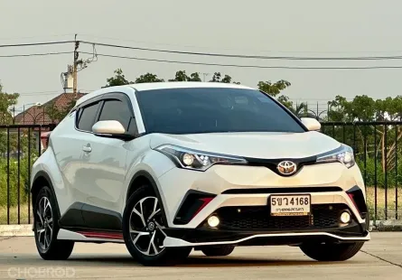 Toyota C-HR 1.8 ปี 2019 สีขาวมุก หลังคาดำ สีเดิมทั้งคัน มีประกันชั้น1