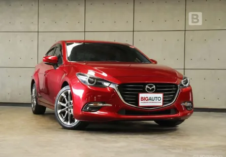 2019 Mazda 3 2.0 S Sports Hatchback AT ไมล์แท้ 7 หมื่น สีแดง Soul Red Crystal Metallic รหัส46V B9657
