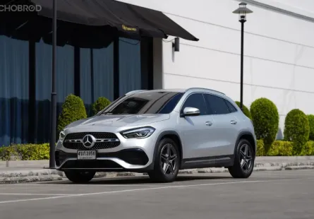 Mercedes-Benz GLA-Class 1.3 GLA200 2023 รถมือเดียว ไมล์น้อย สีเดิมทั้งคัน 