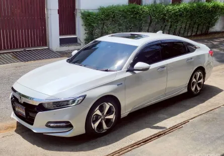 Honda ACCORD 2.0 Hybrid 2020 รถหรู Full Option พร้อม Sunroof รถสวยไมล์น้อย 50,000 km 