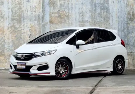 2020 Honda JAZZ 1.5 i-VTEC  รถเก๋ง 5 ประตู ดาวน์ 0% รถสวย ไมล์น้อย  