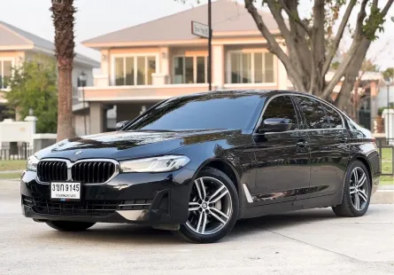 BMW 5 Series 2.0 530e 2022 รถสวยมือเดียว สภาพดีเยี่ยม. ไมล์น้อย ประวัติดี  