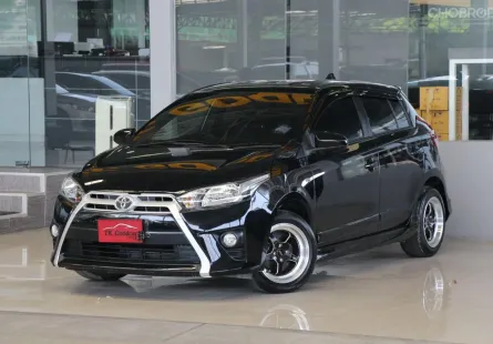 2017 Toyota YARIS 1.2 E รถเก๋ง 5 ประตู 