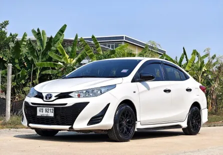 Toyota Yaris Ativ 1.2 J  A/T ปี 2019