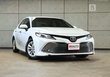 2020 Toyota CAMRY 2.0 G Sedan AT ไมล์แท้ 3 หมื่น สภาพตัวรถเรียบร้อยไม่ต่างจากรถใหม่ B3842