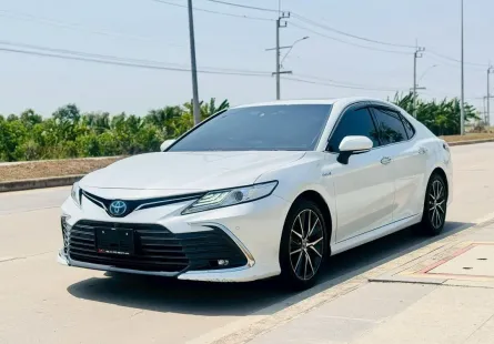 รถมือเดียว ป้ายแดง ฟรีดาวน์ TOYOTA CAMRY 2.5 HEV PREMIUM LUXURY TOP 2021 จด 2022 