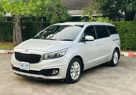 KIA GRAND CARNIVAL ปี 2017 รุ่น EX