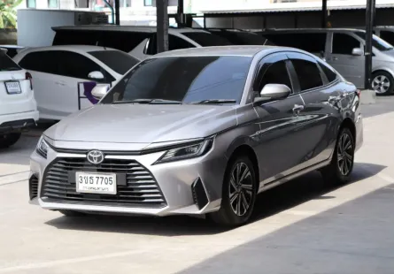 2022 Toyota Yaris Ativ 1.2 Sport รถเก๋ง 4 ประตู 