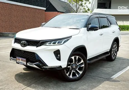 2022 Toyota FORTUNER 2.8 Legender SUV
