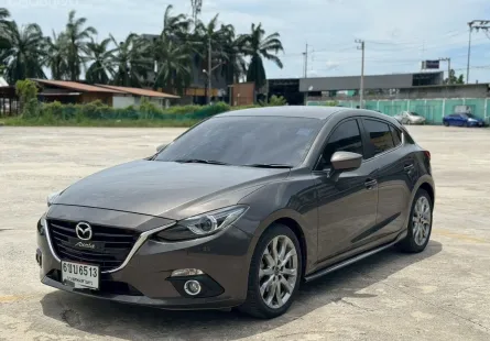 Mazda 3 2.0 Sport เกียร์ออโต้ ปี 2015 สีน้ำตาล