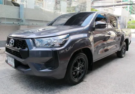 2025 TOYOTA REVO DOUBBLECAB 2.4 ENTRY Z EDITION (ยูโร5) เกียร์ธรรมดา สีเทา วิ่งน้อย 6,053 กม สวย 