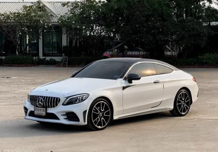 Mercedes-Benz C-Class 2.0 C200 Coupe 2023 รถสวยไมล์น้อย มือเดียวป้ายแดง 