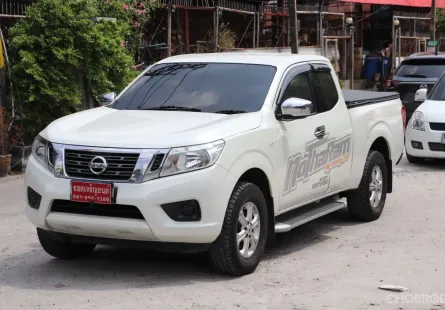 2016 Nissan Navara 2.5 Calibre รถกระบะ ผ่อนเริ่มต้น 5,200.-/6 ปี