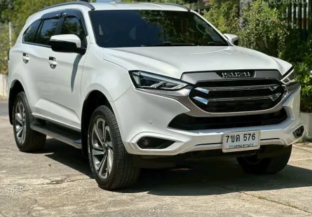 ISUZU Mu-X 3.0 𝗨𝗟𝗧𝗜𝗠𝗔𝗧𝗘 ปี 2021 topสุด