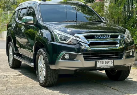 ปี 2017 ISUZU Mu-X  3.0 (DVD Navi) top สุด 7ที่นั่ง