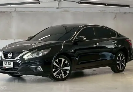 รถผู้บริหาร ราคาถูกขับดีมาก  Nissan Teana 2.0 XL MNC SUNROOF ปี2019