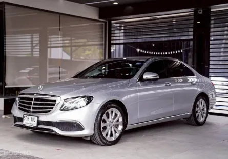 2017 Mercedes-Benz E-Class 2.0 E220d รถเก๋ง 4 ประตู รถสวย ไมล์น้อย  