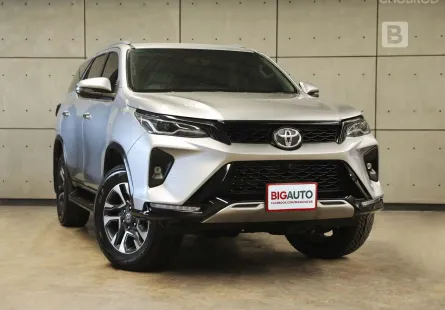 2022 Toyota FORTUNER 2.4 Leader V 4WD SUV AT ไมล์แท้ 8 หมื่น รับประกันตัวรถ 5 ปี 150,000 KM B4008