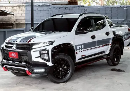 MITSUBISHI TRITON 2.4 MIVEC PLUS S LIMITED สี่ประตู A/T ปี2022 จด 2023  สีขาว