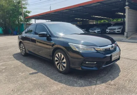Honda Accord 2.0 Hybrid ปี 2017 ประหยัดน้ำมันสุดคุ้ม
