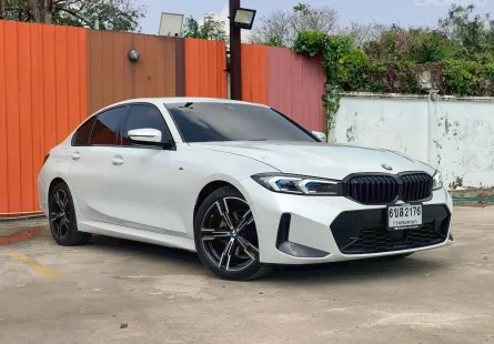 BMW 3 Series 320d M sport Lci Top 2023 ไมล์น้อยเพียง 30,000  มือเดียวป้ายแดง เจ้าของขายเอง 