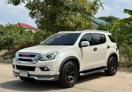 Isuzu MU-X 3.0 ปี 2018 เลขไมล์แท้ รถมือสองคุณภาพดี  มือเดียวป้ายแดง  เจ้าของขายเอง  