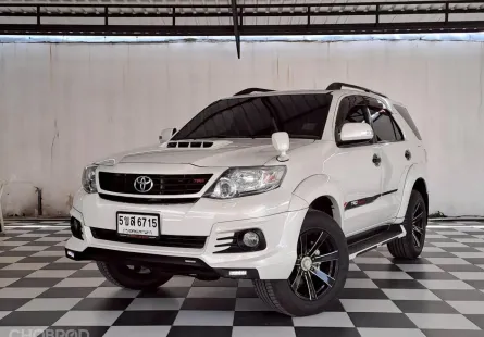 TOYOTA FORTUNER 3.0 V.4 WD.TRD-5 เกียร์ออโต้ ปี 2014
