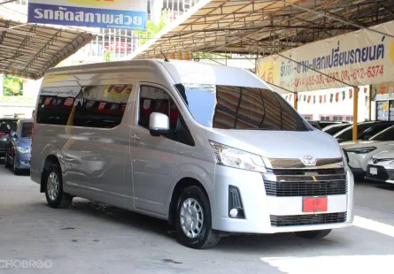 2024 Toyota Commuter 2.8 Van