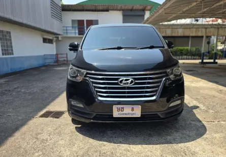 2018 Hyundai Grand Starex 2.5 VIP 7 ที่นั่ง เจ้าของขายเอง
