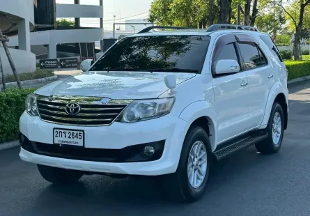  รถสวย Toyota Fortuner  2.7 V เบนซิน+LPG ปี 2013  