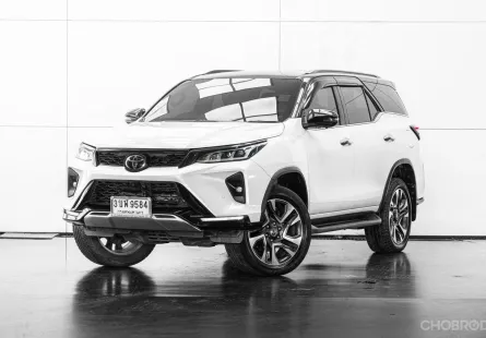 2022 TT Fortuner 2.4 Legender Blacktop 2WD A/T