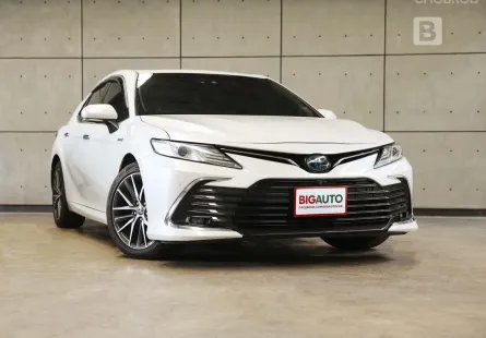 2022 Toyota CAMRY 2.5 HEV Premium Luxury Sedan AT ไมล์แท้ รับประกันตัวรถ 5 ปี 150,000 KM B3321