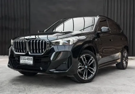 BMW X1 sDrive20i M Sport U11 ปี 2023 เลขไมล์น้อย มือเดียวป้ายแดง  