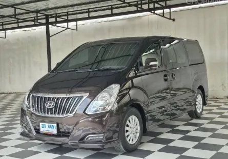 HYUNDAI H1 2.5 DELUXE เกียร์ออโต้ ปี 2017